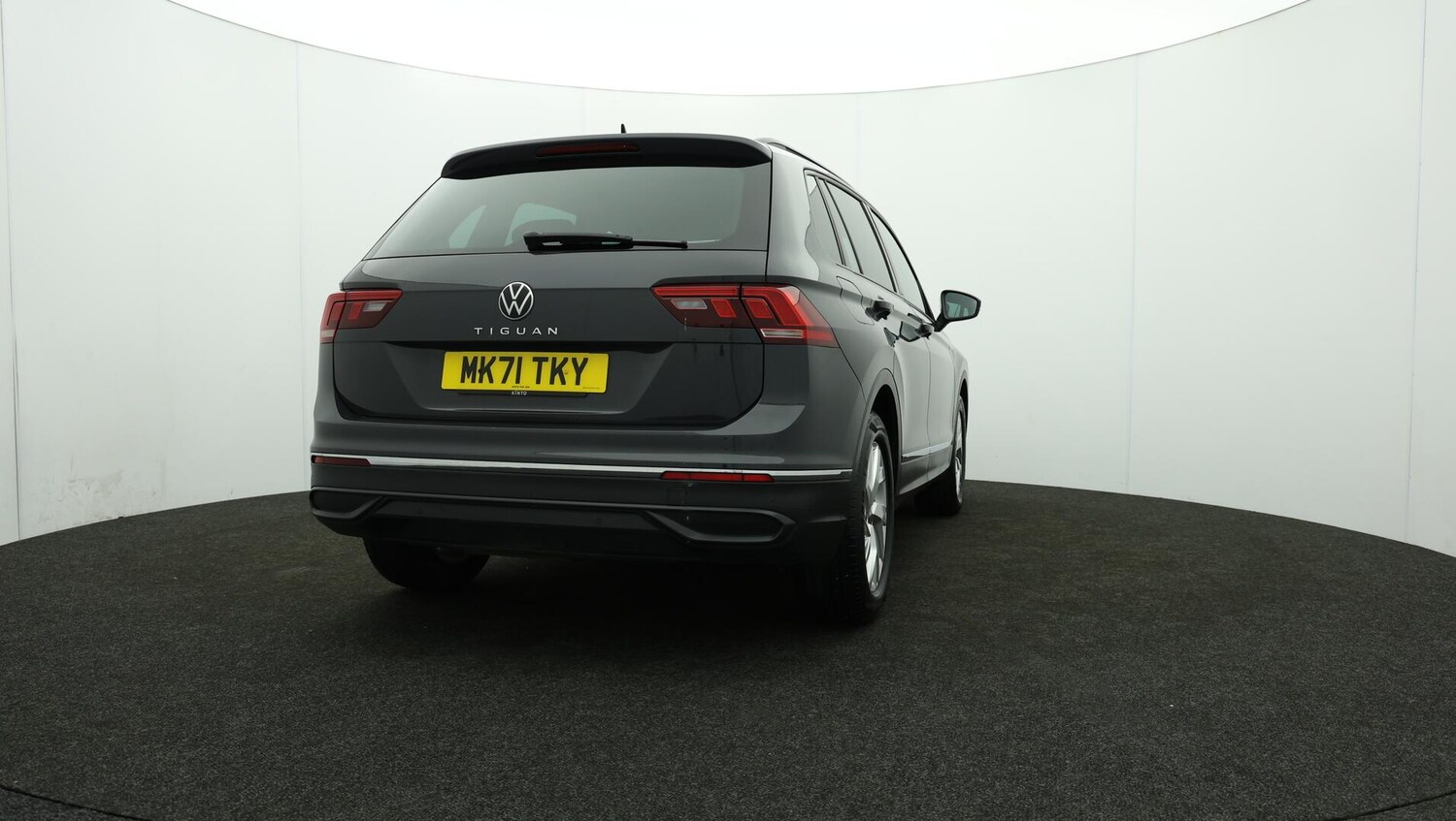 Used Volkswagen Tiguan 2021 for sale - 75978160: Photo 82