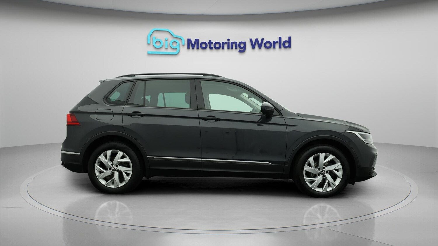 Used Volkswagen Tiguan 2021 for sale - 75978160: Photo 9