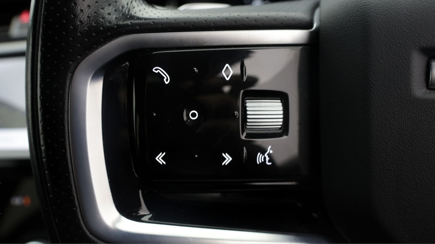 Used Land Rover Discovery Sport 2022 for sale - 78112337: Photo 22