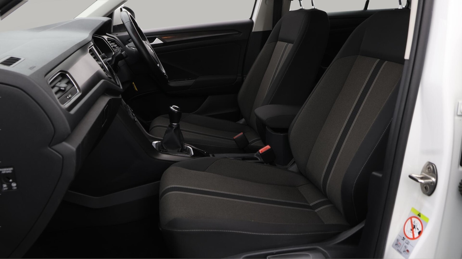 Used Volkswagen T-Roc 2019 for sale - 76666539: Photo 15