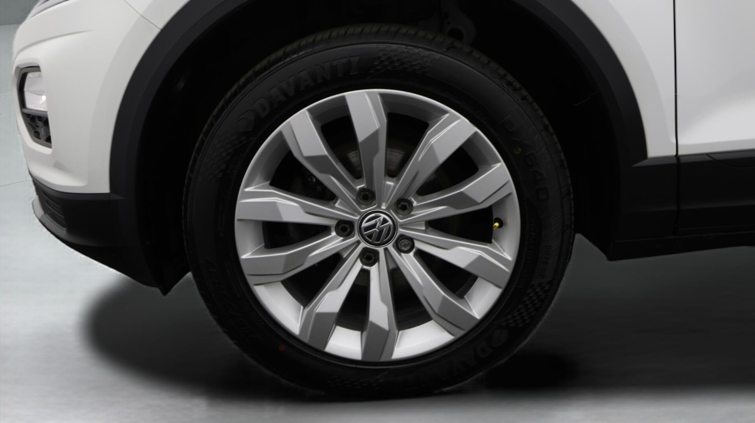 Used Volkswagen T-Roc 2019 for sale - 76666539: Photo 19