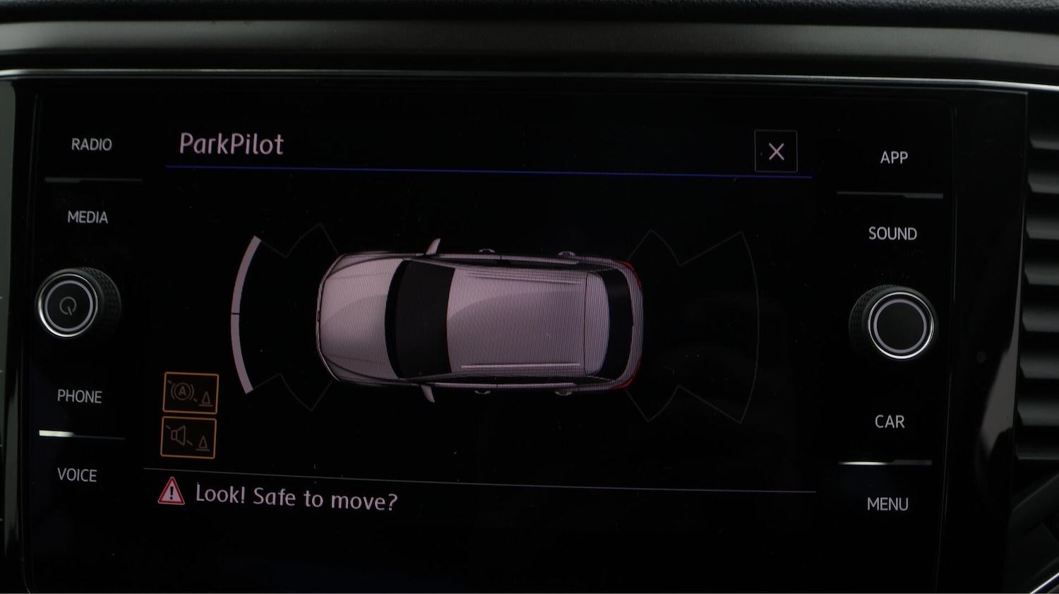 Used Volkswagen T-Roc 2019 for sale - 76666539: Photo 24