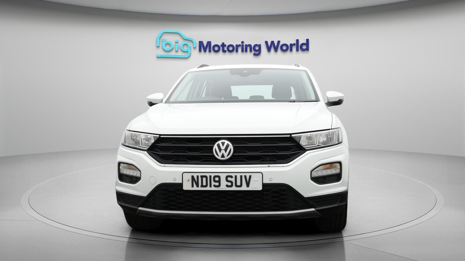 Used Volkswagen T-Roc 2019 for sale - 76666539: Photo 3