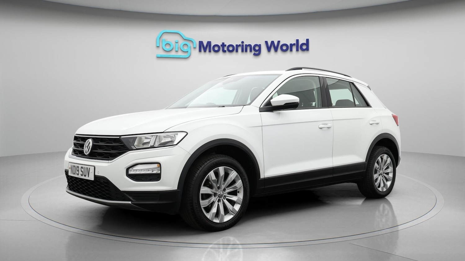 Used Volkswagen T-Roc 2019 for sale - 76666539: Photo 4