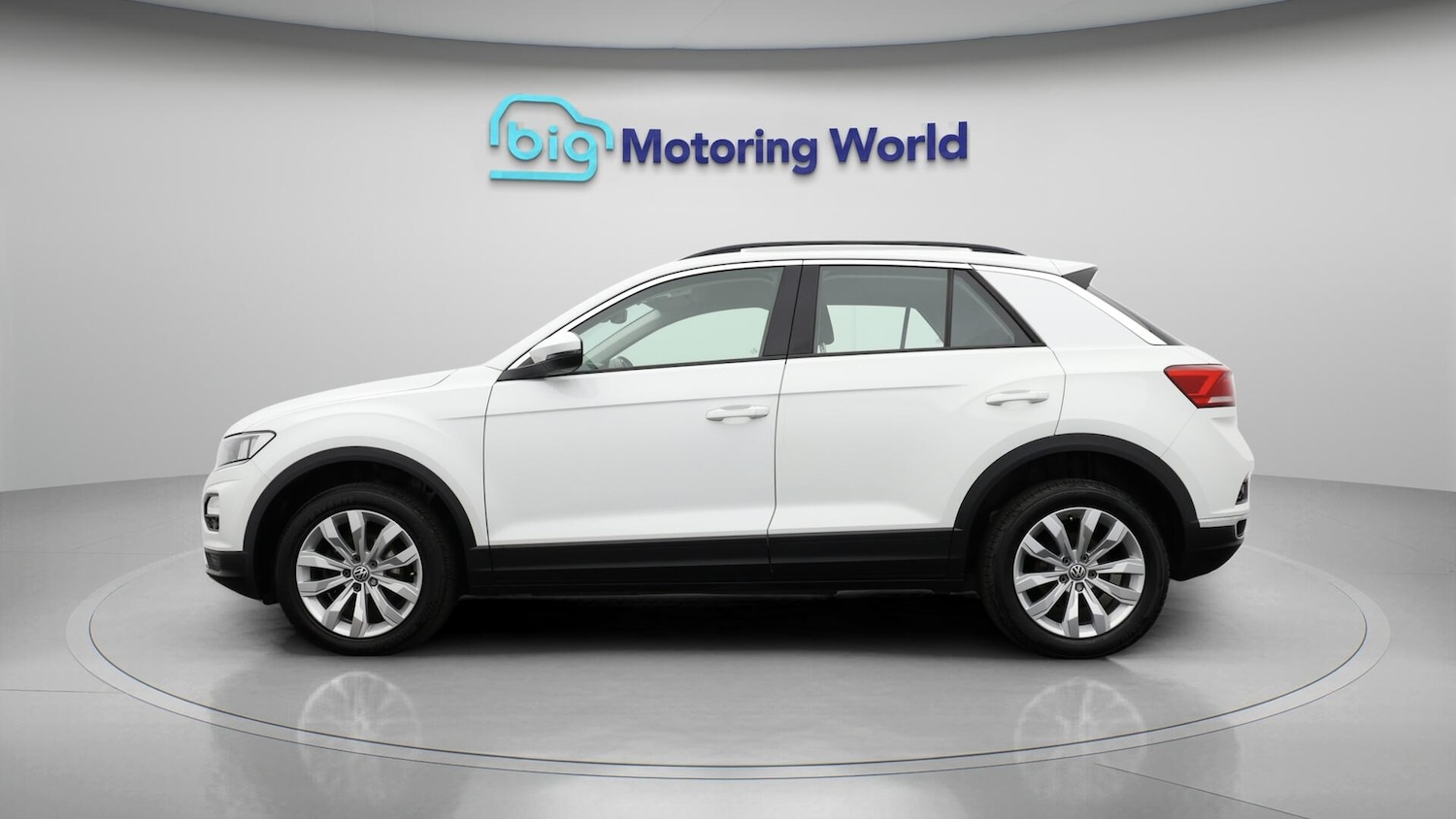 Used Volkswagen T-Roc 2019 for sale - 76666539: Photo 5