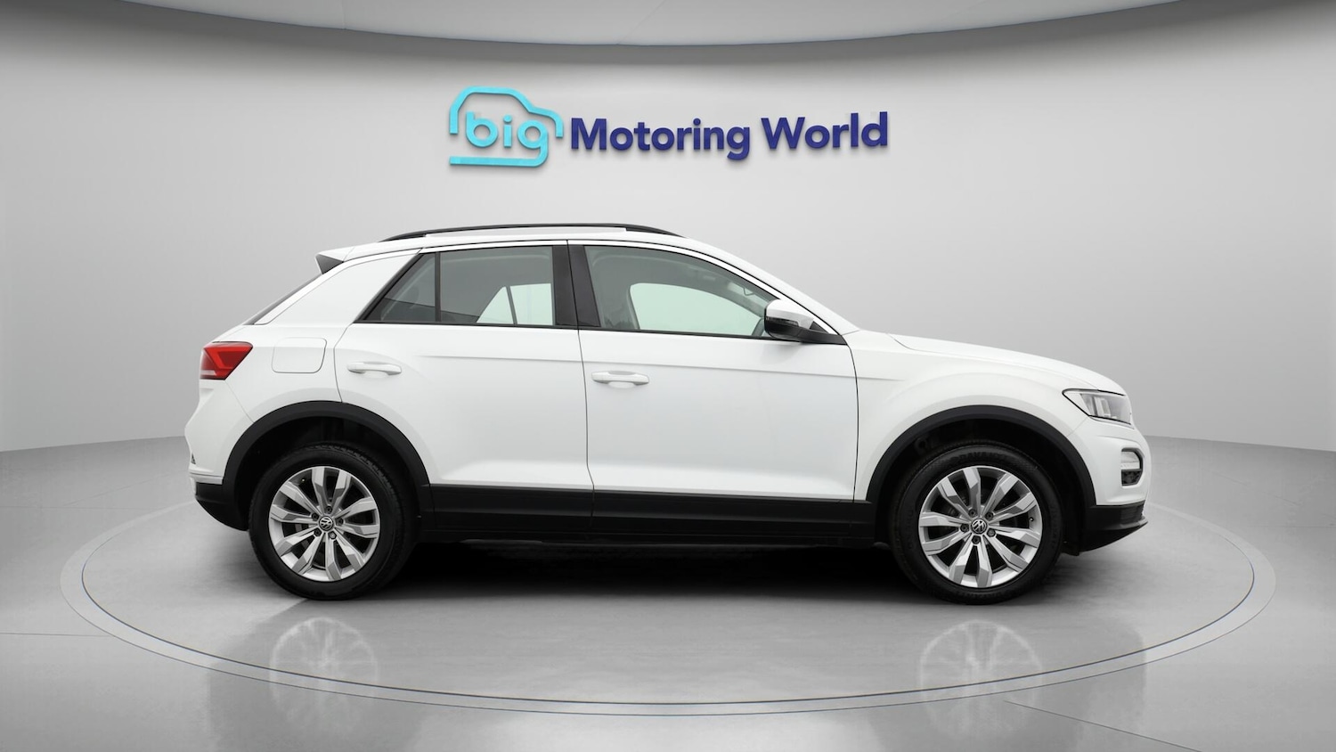 Used Volkswagen T-Roc 2019 for sale - 76666539: Photo 9