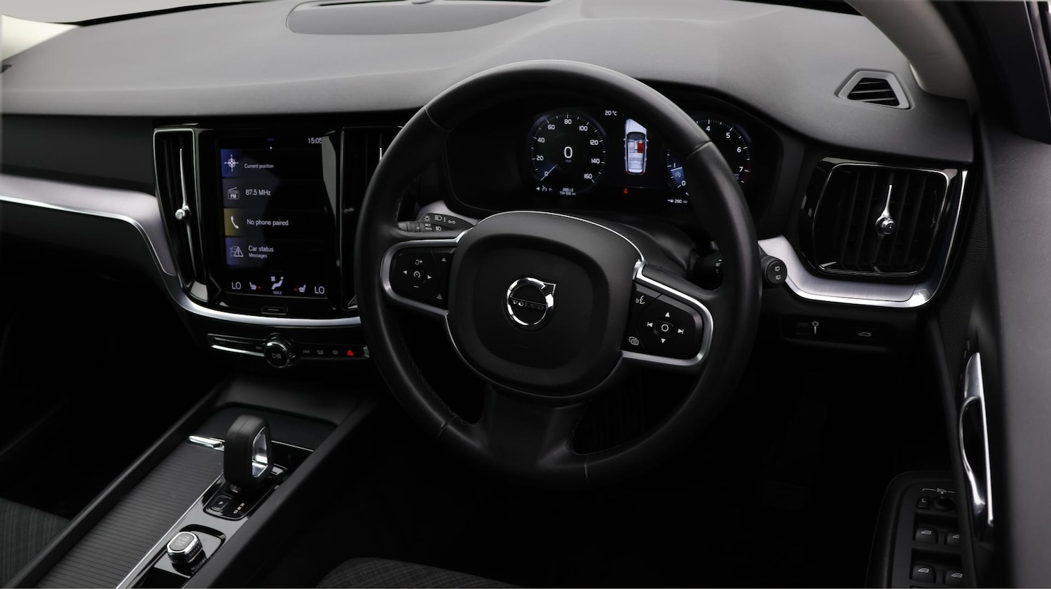 Used Volvo V60 2022 for sale - 76349639: Photo 10