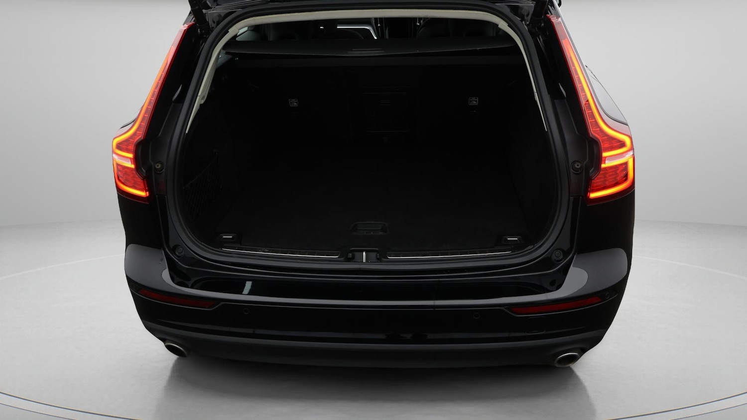 Used Volvo V60 2022 for sale - 76349639: Photo 18