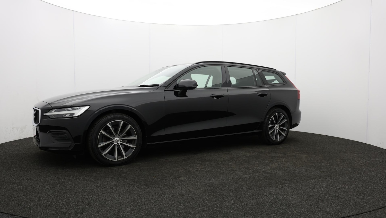 Used Volvo V60 2022 for sale - 76349639: Photo 66