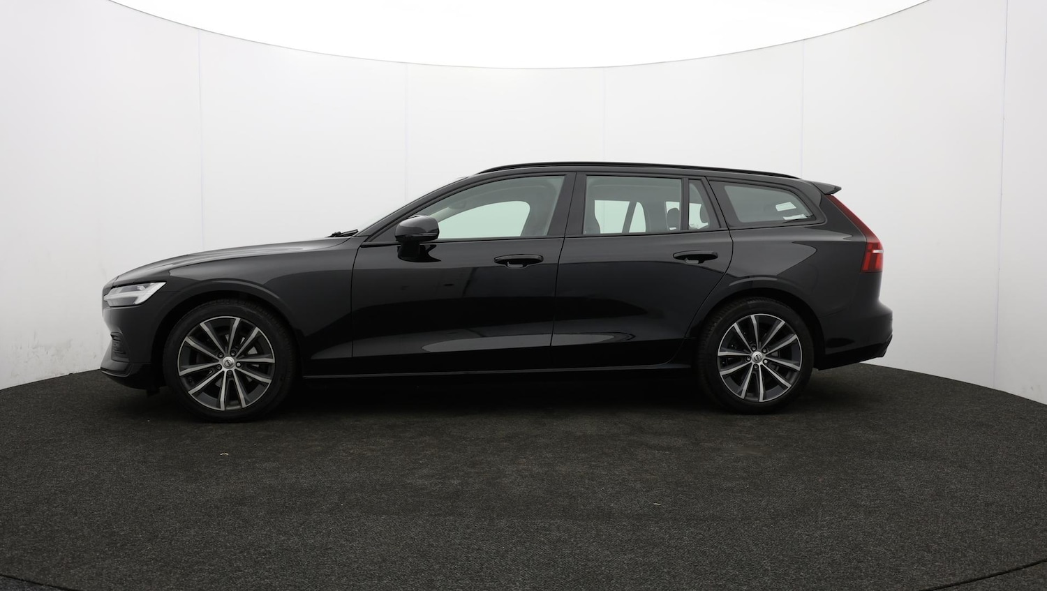 Used Volvo V60 2022 for sale - 76349639: Photo 71
