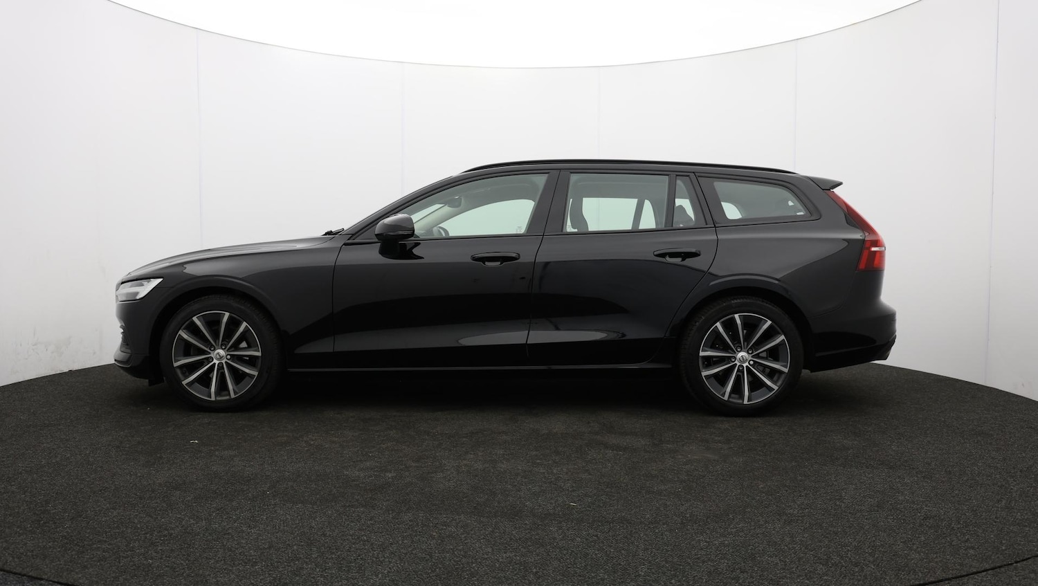 Used Volvo V60 2022 for sale - 76349639: Photo 72