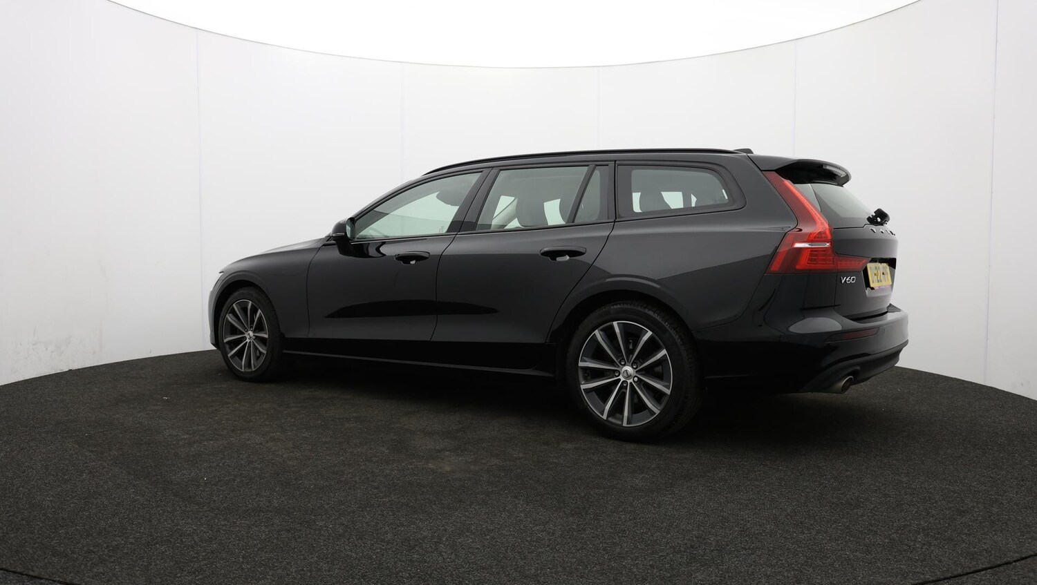 Used Volvo V60 2022 for sale - 76349639: Photo 77