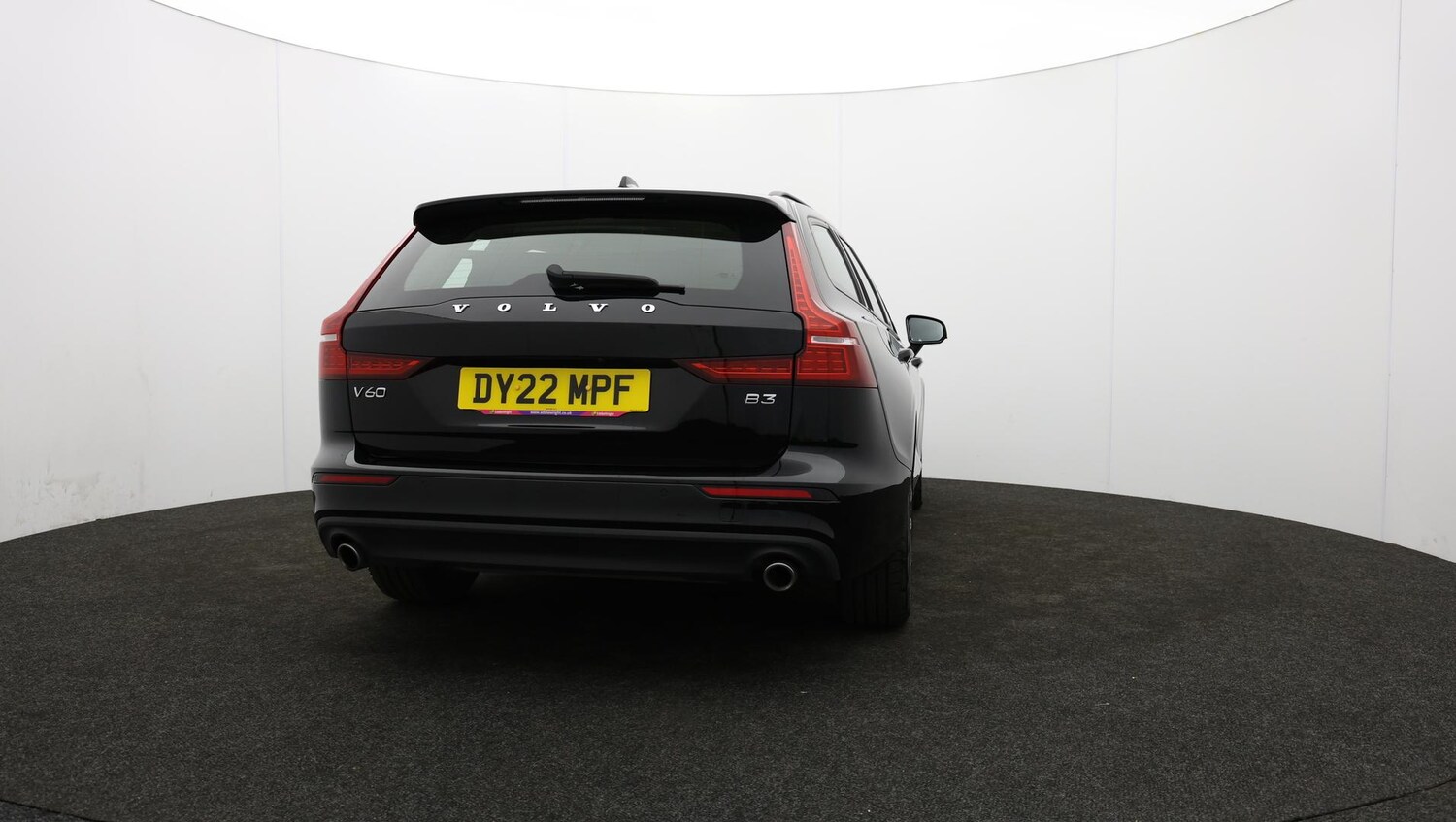 Used Volvo V60 2022 for sale - 76349639: Photo 79