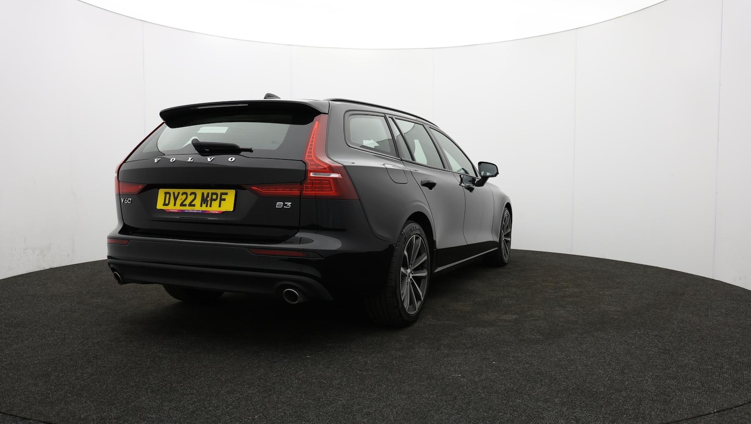 Used Volvo V60 2022 for sale - 76349639: Photo 84