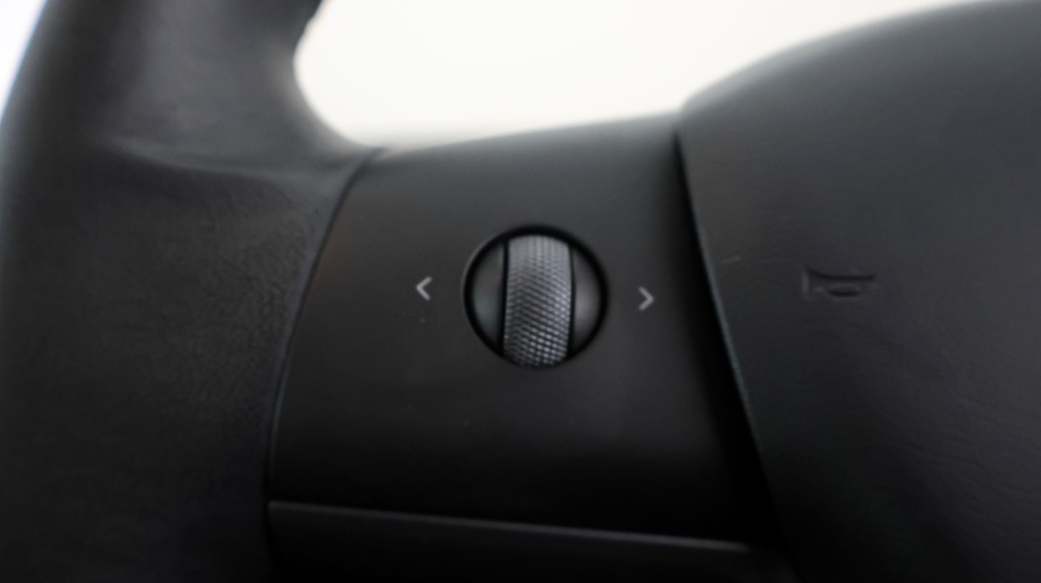 Used Tesla Model 3 2021 for sale - 77438036: Photo 22