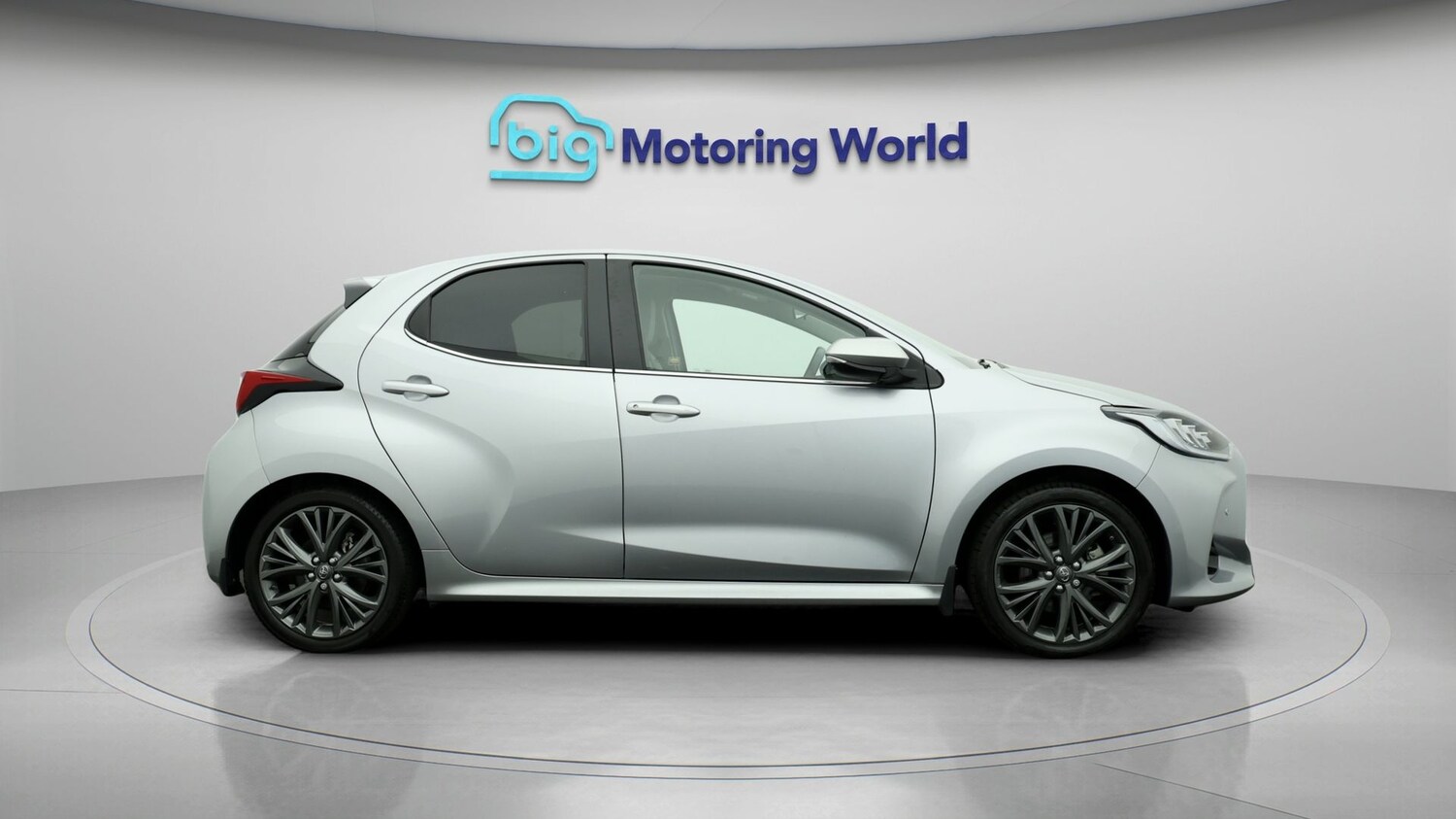 Used Toyota Yaris 2021 for sale - 77271117: Photo 8