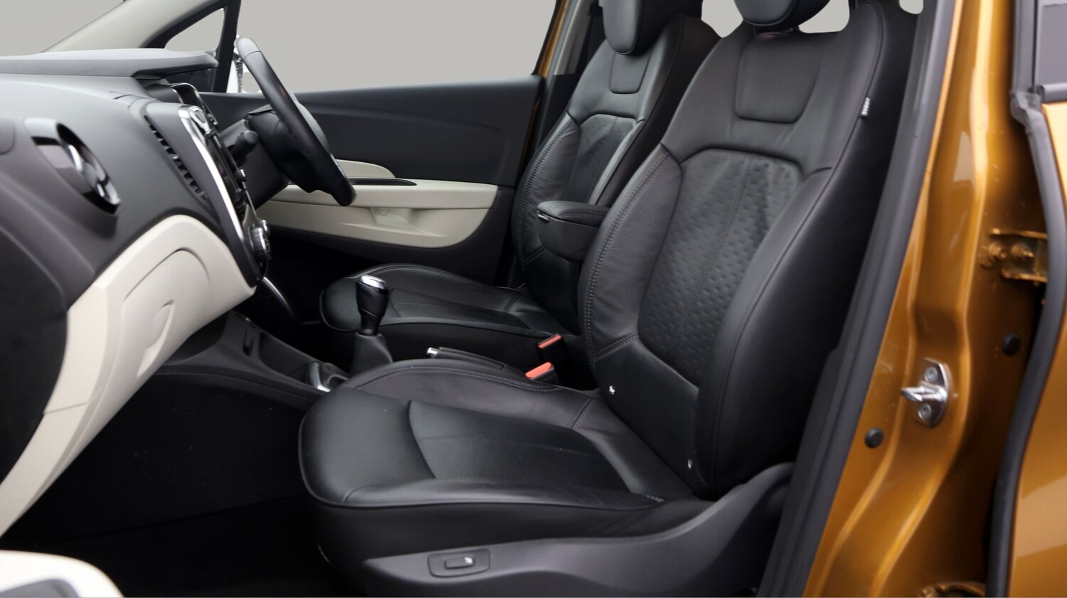 Used Renault Captur 2019 for sale - 77404399: Photo 14