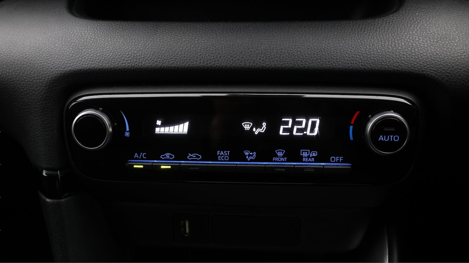 Used Toyota Yaris 2022 for sale - 77420595: Photo 12