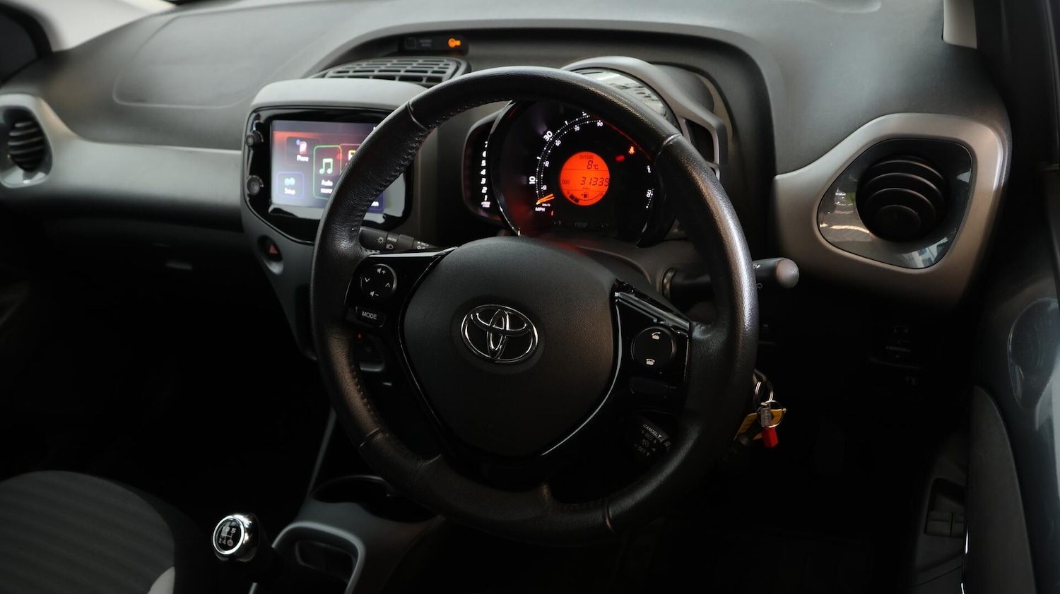 Used Toyota AYGO 2020 for sale - 76380861: Photo 10