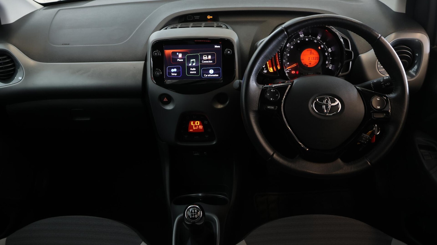 Used Toyota AYGO 2020 for sale - 76380861: Photo 14