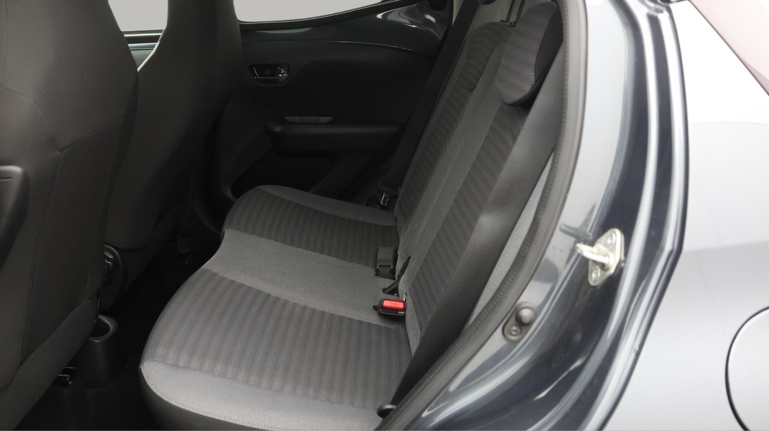 Used Toyota AYGO 2020 for sale - 76380861: Photo 17