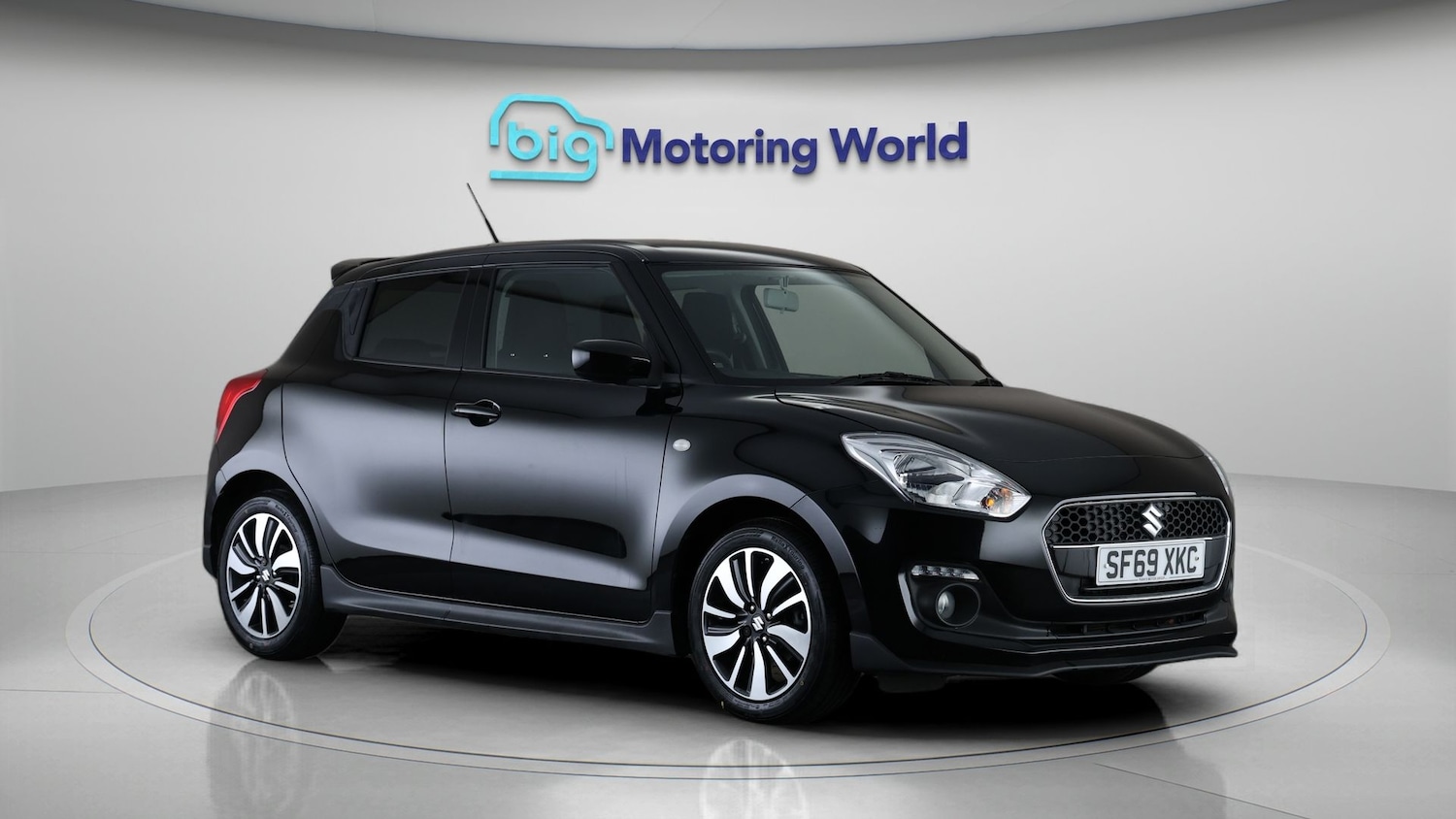 Used Suzuki Swift 2019 for sale - 78210946: Photo 1