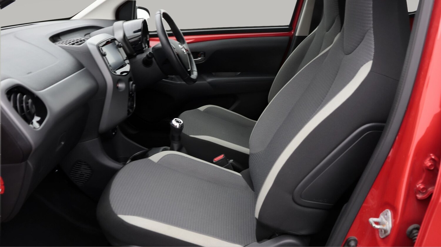 Used Toyota AYGO 2021 for sale - 78156416: Photo 14