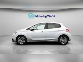 Used Peugeot 208 2018 for sale - 78970861: Photo
