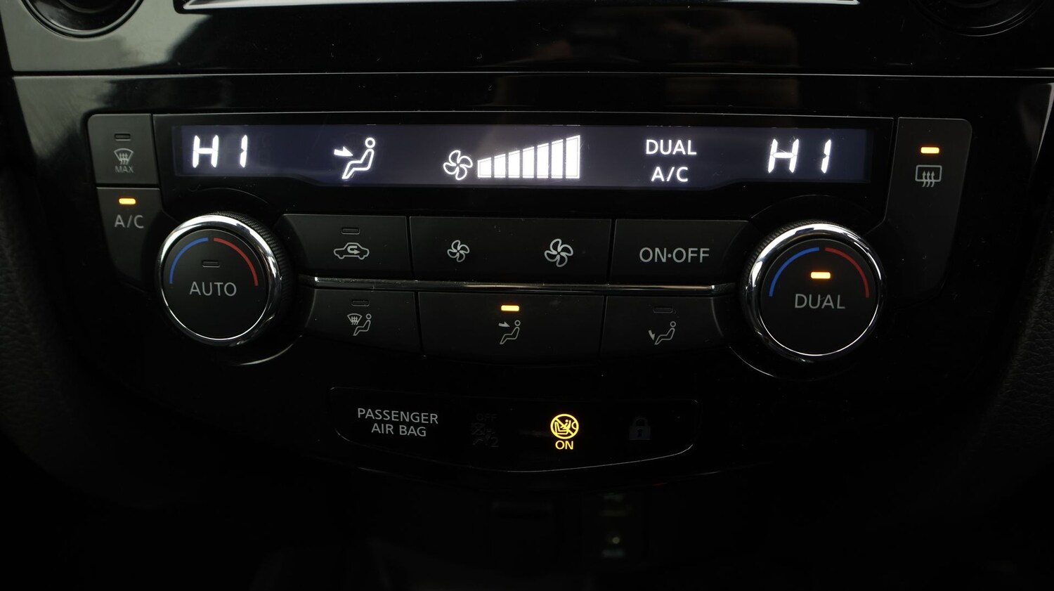 Used Nissan X-Trail for sale - 77283964: Photo 12