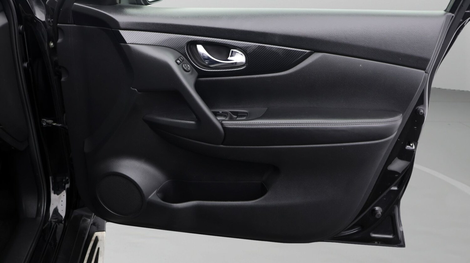 Used Nissan X-Trail for sale - 77283964: Photo 15