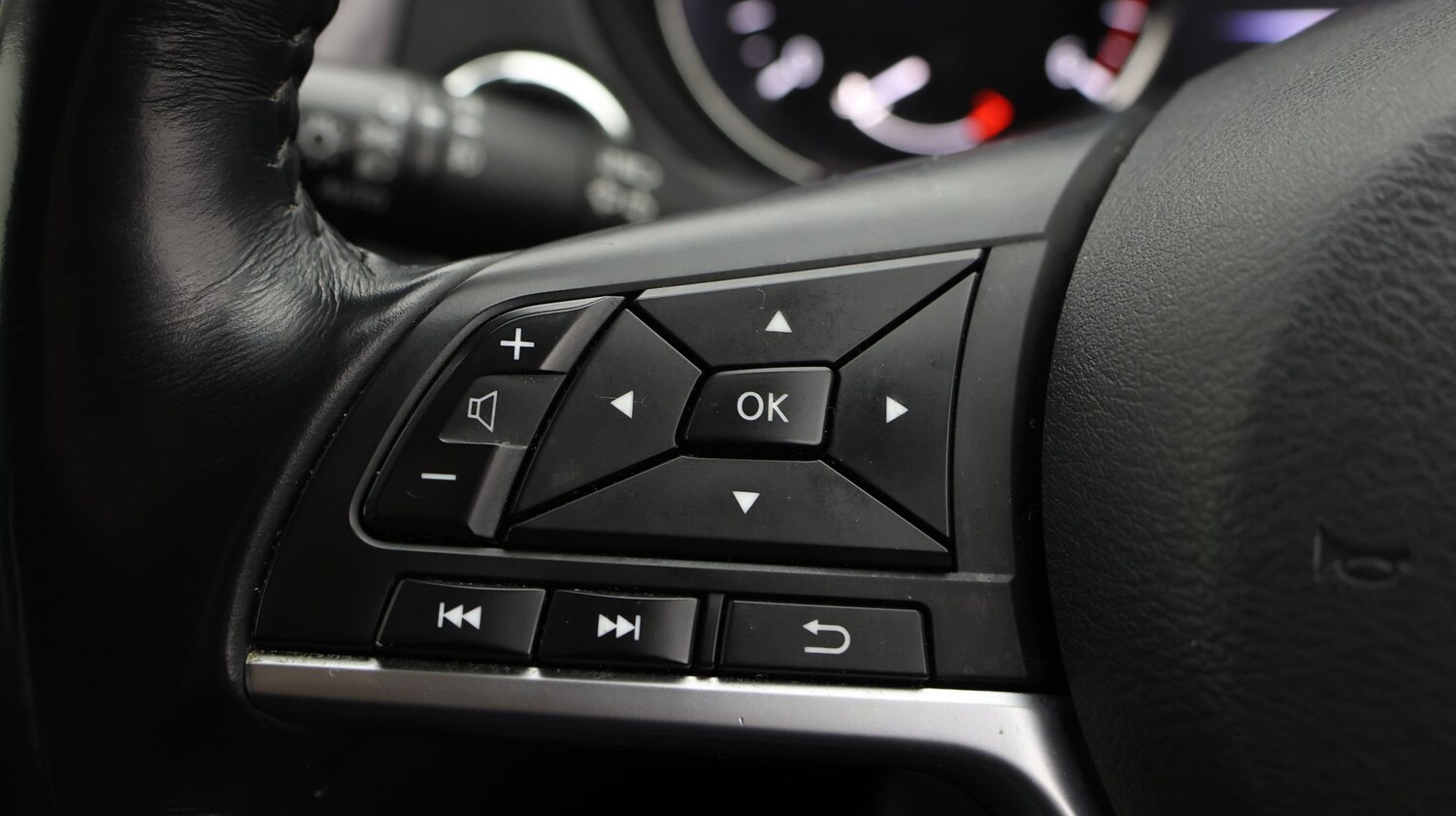 Used Nissan X-Trail for sale - 77283964: Photo 22