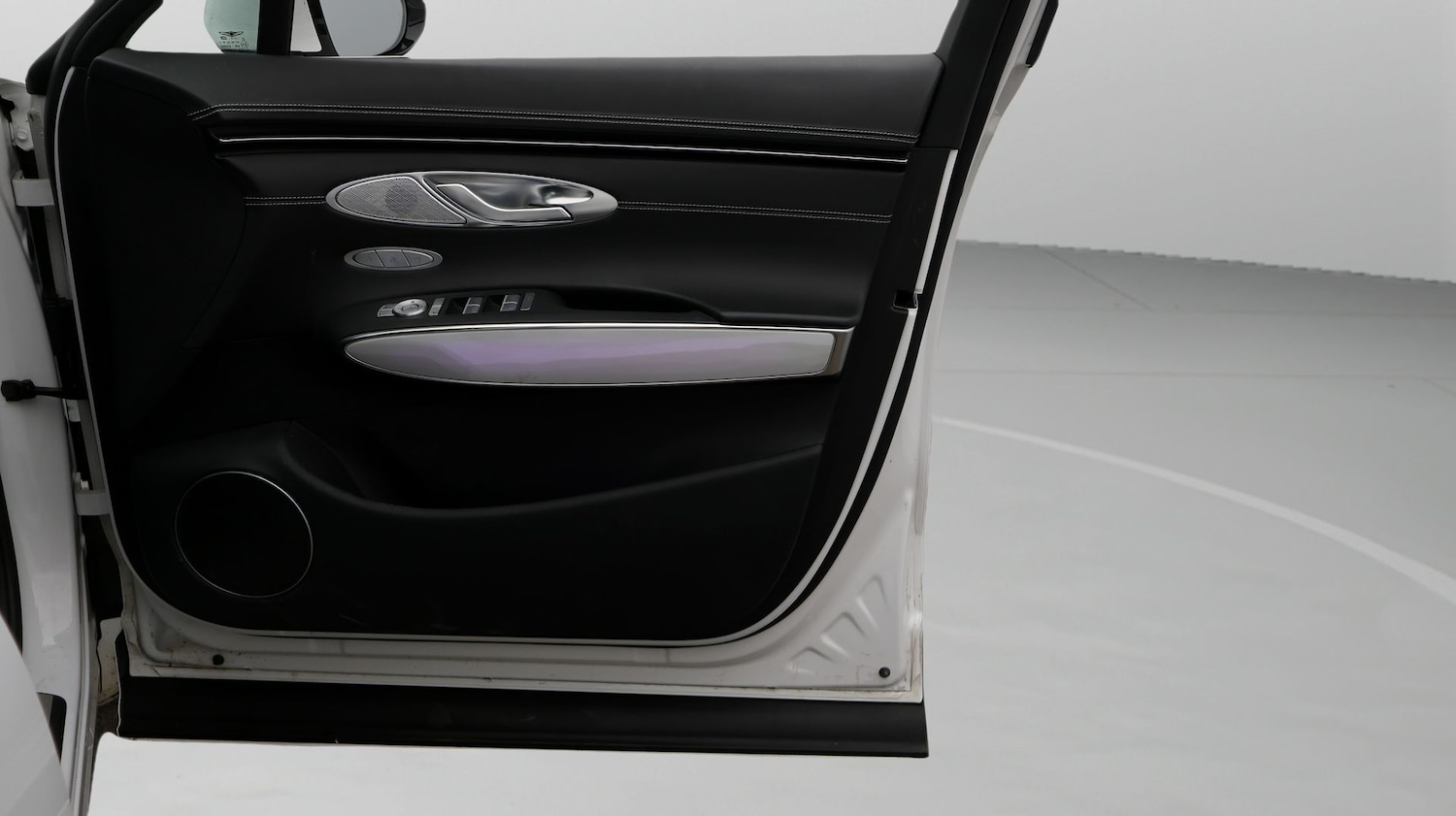 Used Genesis GV70 2023 for sale - 77649918: Photo 15