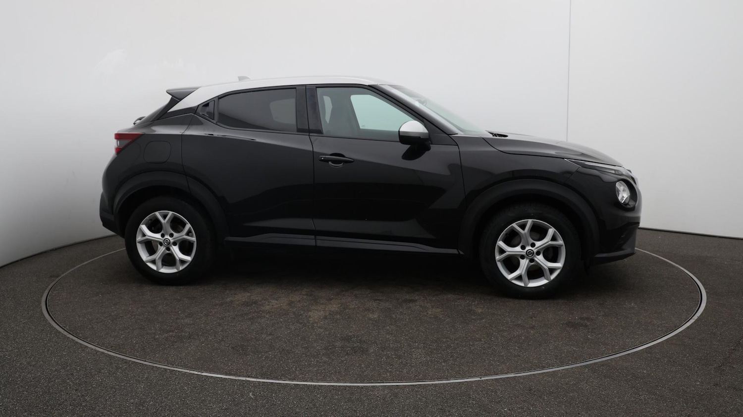 Used Nissan Juke 2022 for sale - 76735376: Photo 48