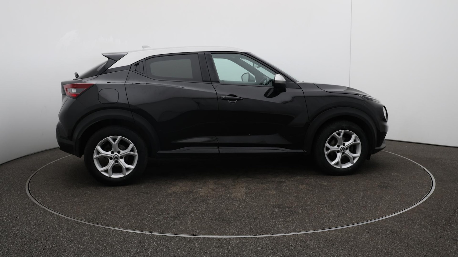 Used Nissan Juke 2022 for sale - 76735376: Photo 50