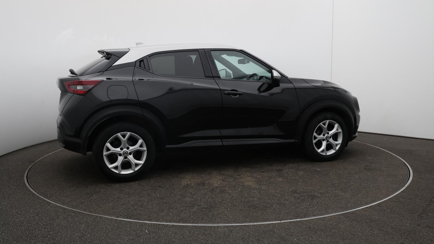 Used Nissan Juke 2022 for sale - 76735376: Photo 51