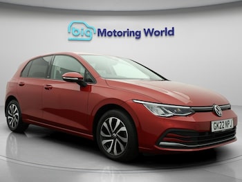 Volkswagen - Golf