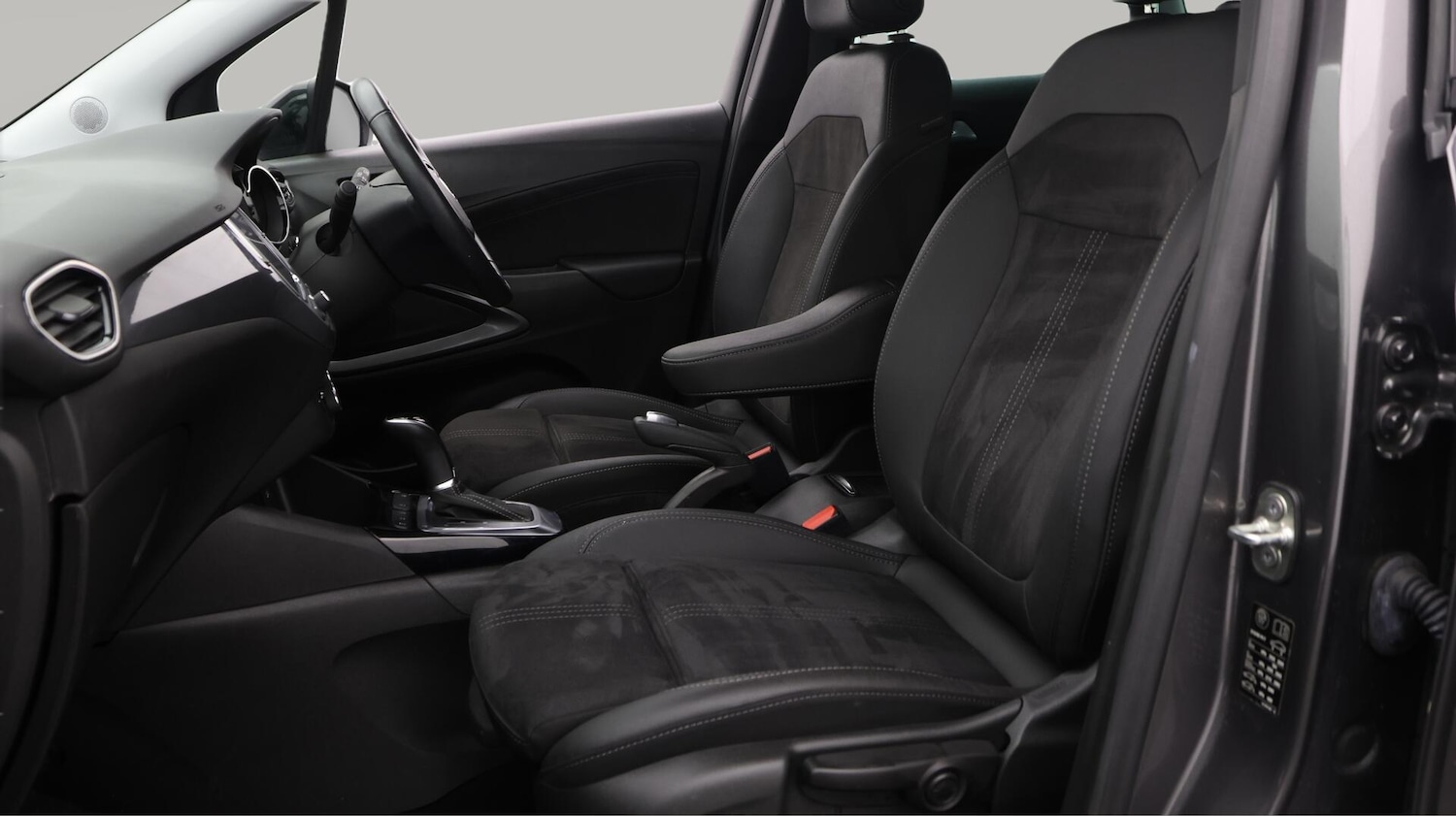 Used Vauxhall Crossland 2022 for sale - 76802239: Photo 15