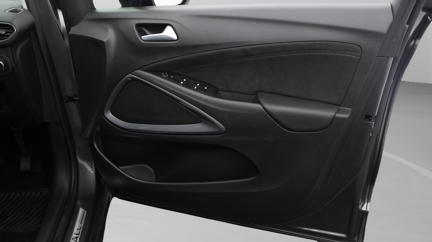 Used Vauxhall Crossland 2022 for sale - 76802239: Photo 16