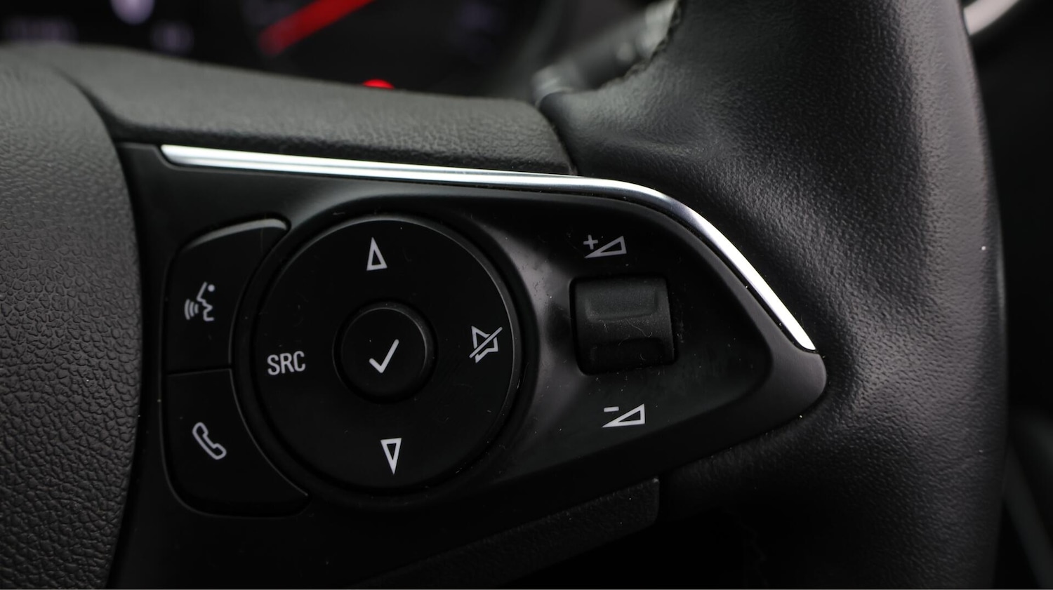 Used Vauxhall Crossland 2022 for sale - 76802239: Photo 24