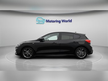 Used Ford Focus 2021 for sale - 76380954: Photo