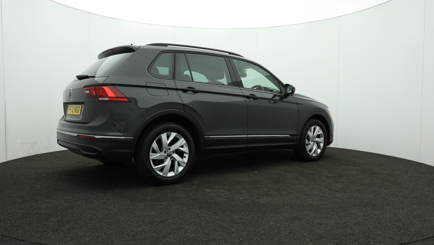 Used Volkswagen Tiguan 2022 for sale - 75940033: Photo 16