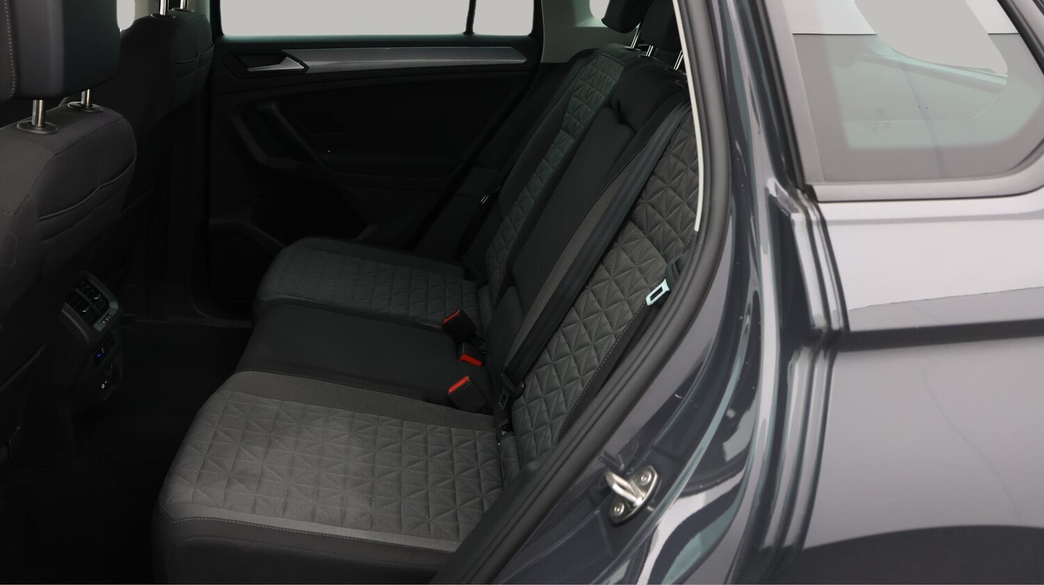 Used Volkswagen Tiguan 2022 for sale - 75940033: Photo 25