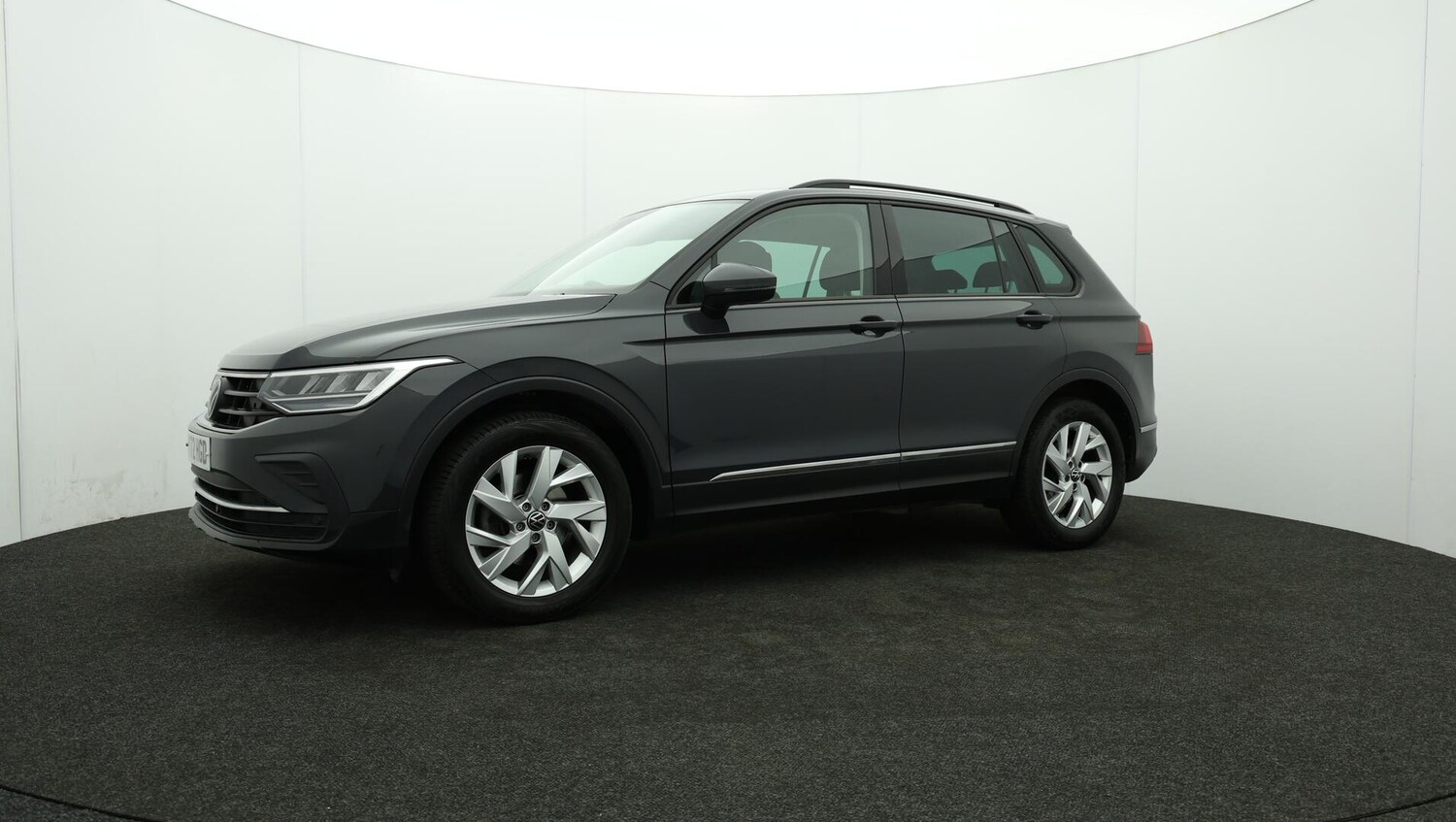Used Volkswagen Tiguan 2022 for sale - 75940033: Photo 65