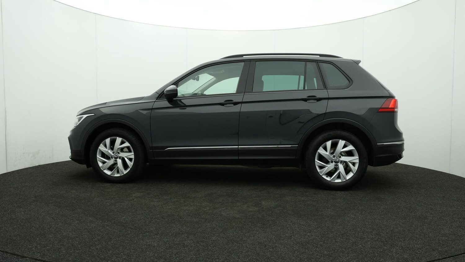 Used Volkswagen Tiguan 2022 for sale - 75940033: Photo 72