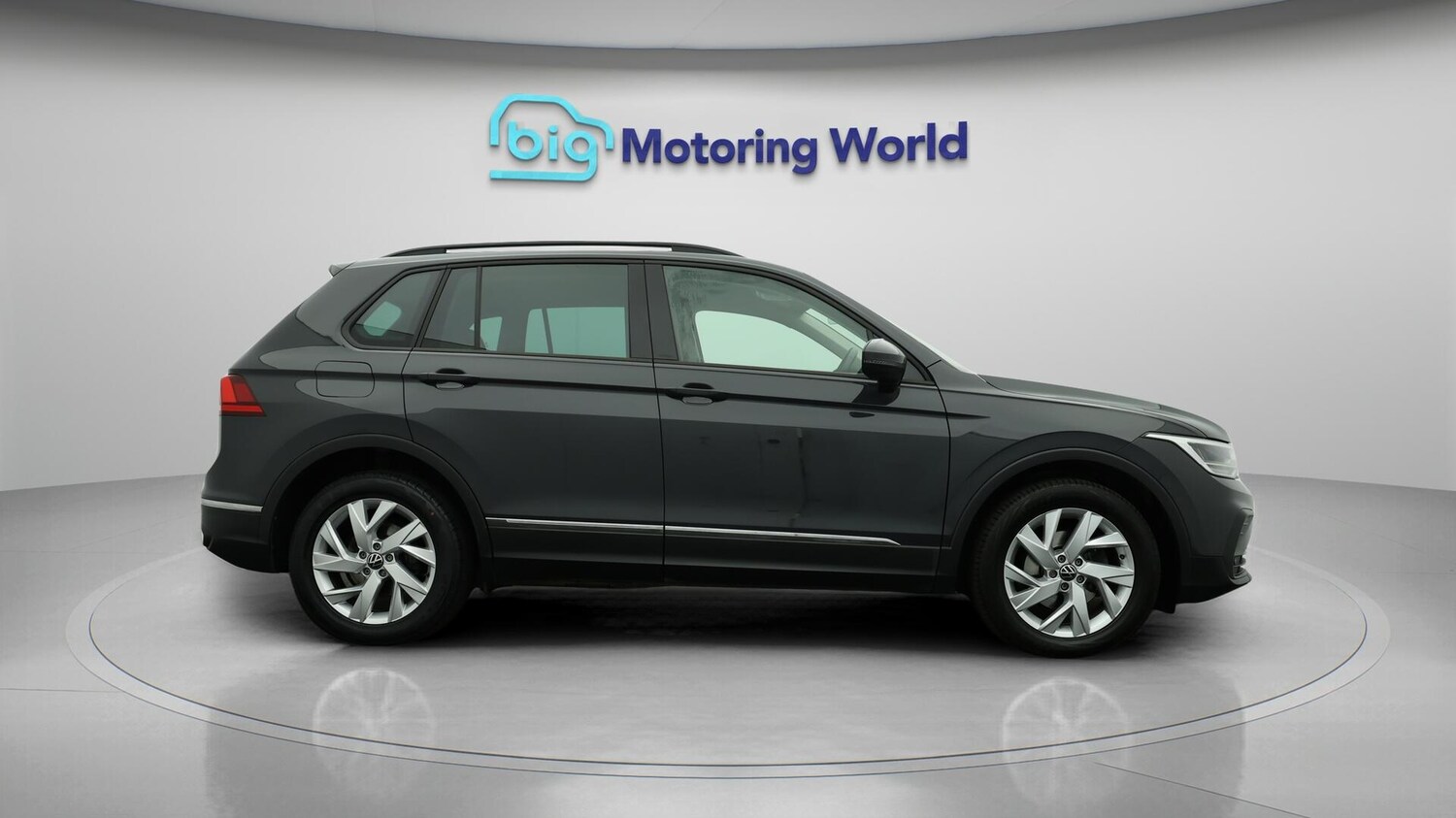 Used Volkswagen Tiguan 2022 for sale - 75940033: Photo 9