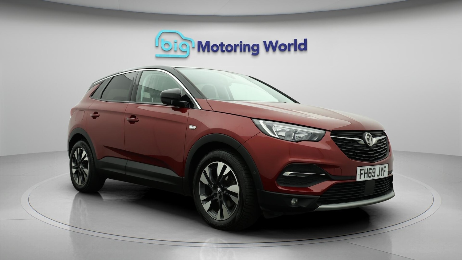 Used Vauxhall Grandland X 2019 for sale - 76060368: Photo 2