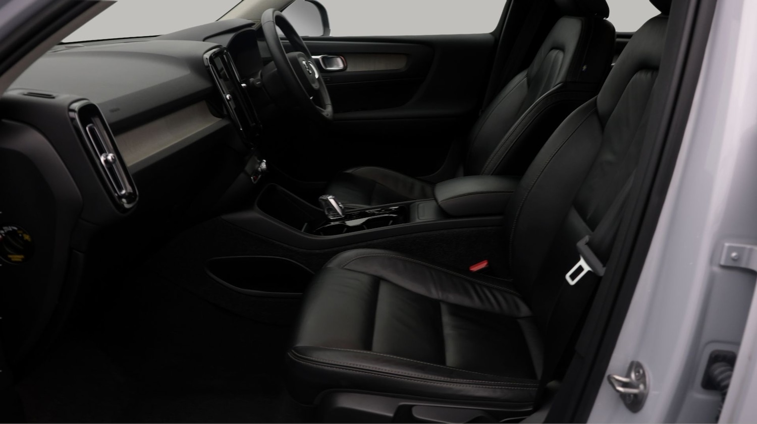 Used Volvo XC40 2022 for sale - 78099798: Photo 14