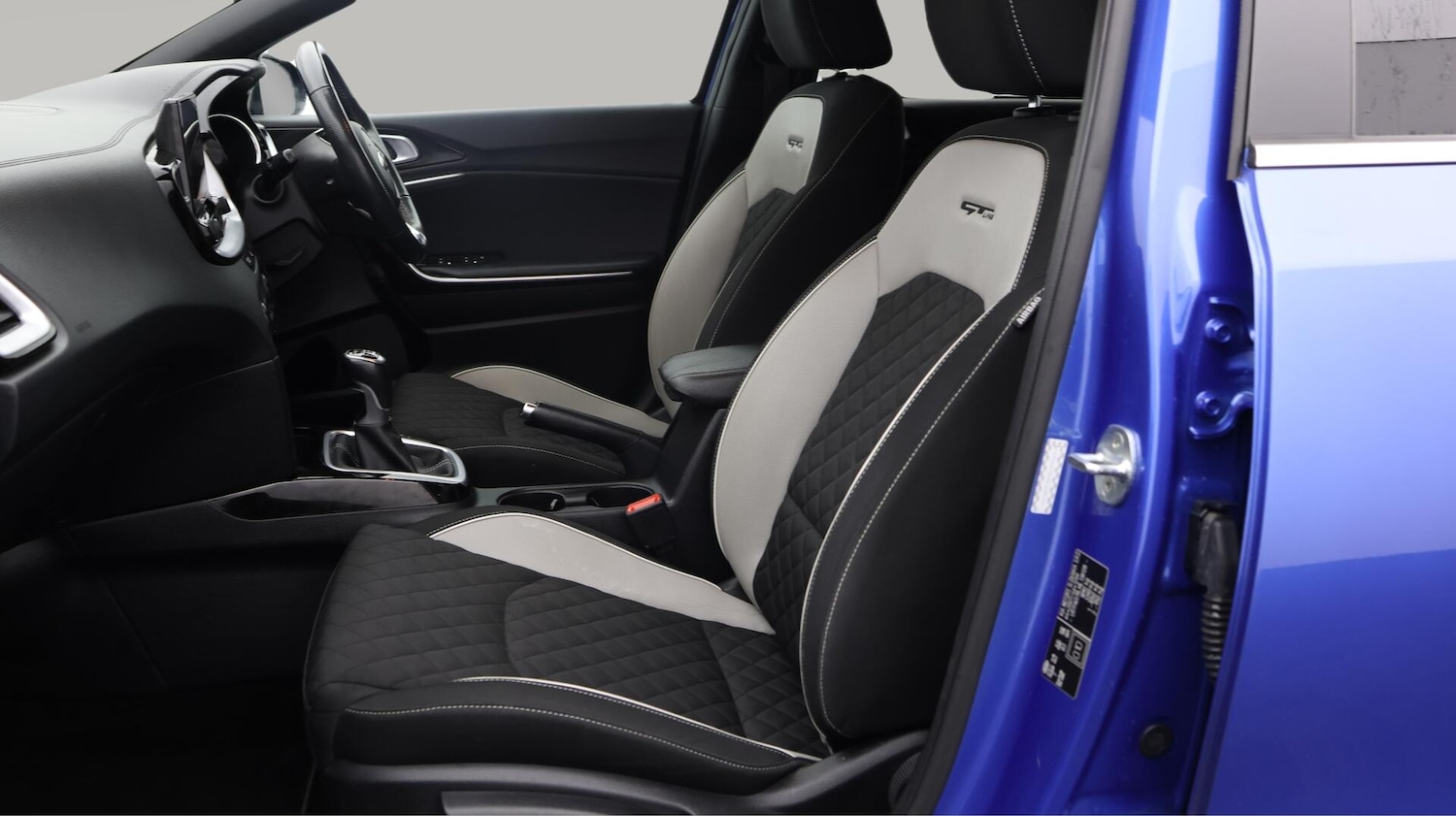 Used Kia Ceed 2021 for sale - 76498924: Photo 15