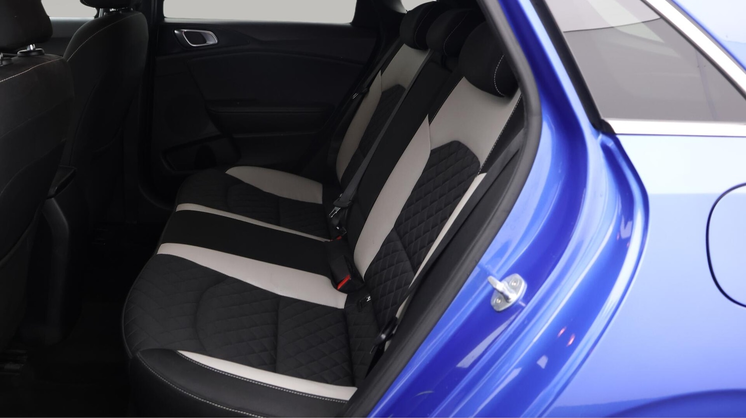 Used Kia Ceed 2021 for sale - 76498924: Photo 17