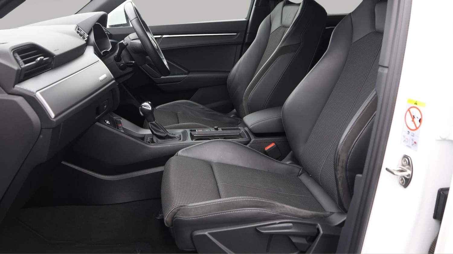 Used Audi Q3 2021 for sale - 76499096: Photo 15